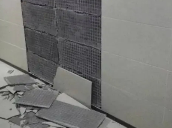 淳化瓷砖空鼓维修公司分享下淳化墙砖松动维修的知识